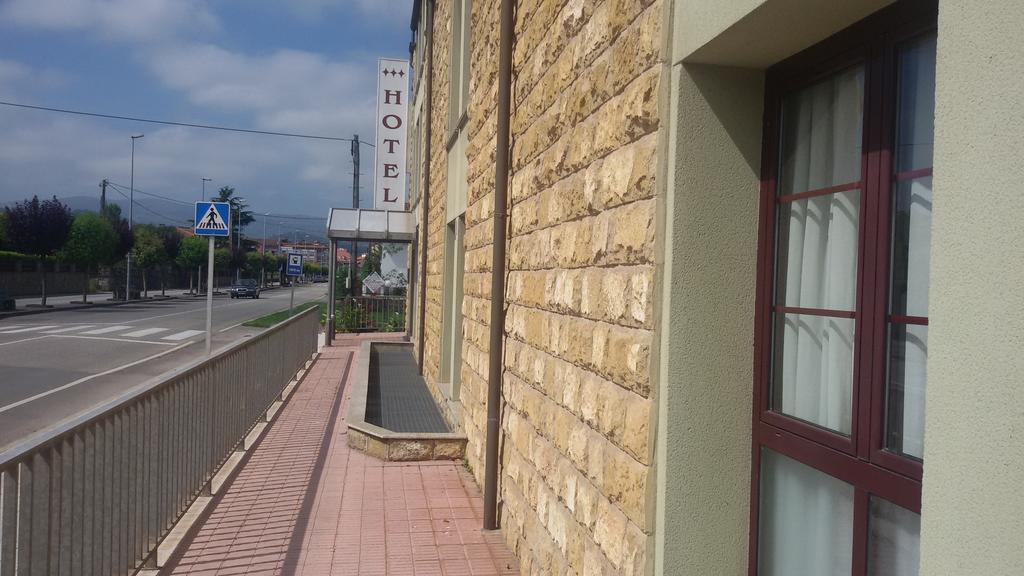 Hotel Alameda Вільявісьйоса Екстер'єр фото